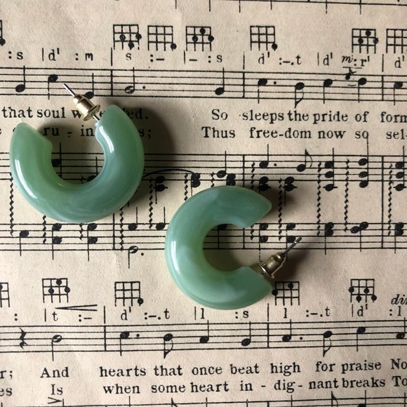 $15 ๐ 2 For $20 Vintage Style Hoop Earrings, Mint Green Acrylic Earrings - Picture 4 of 7